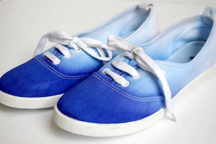 小白鞋穿出個性來！多款DIY改造方案，總有你想要的一種鞋